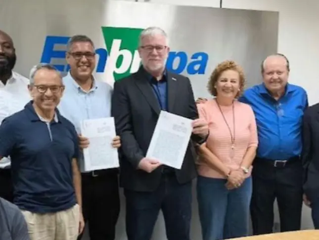 Embrapa Cerrados e Companhia Agrícola do Sul unem-se para desenvolver tecnologias biológicas para a agricultura nacional