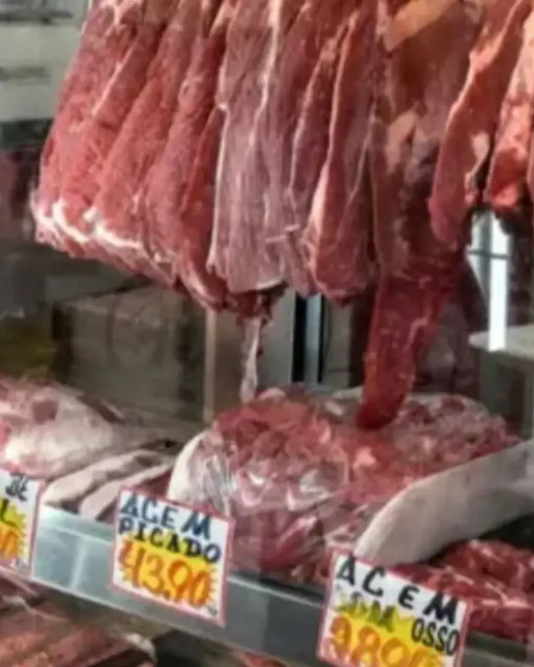 O que levou a União Europeia a suspender a importação de carne brasileira